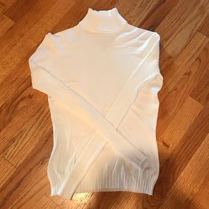 Cache turtleneck sweater