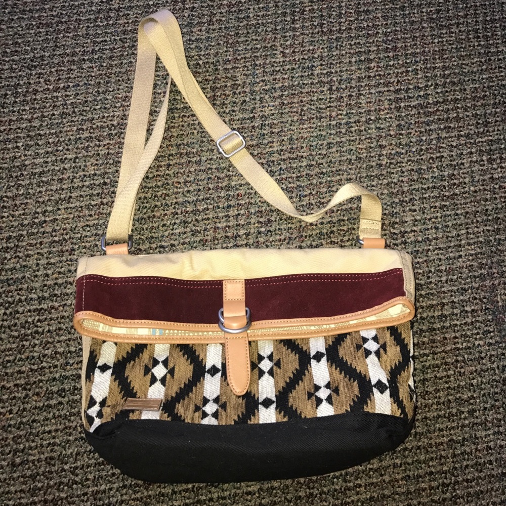NWOT Toms canvas cross body bag