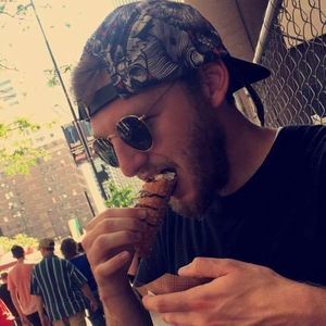 Meet your Posher, Clinton