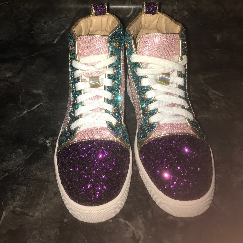 Gorgeous christian louboutin Sneakers