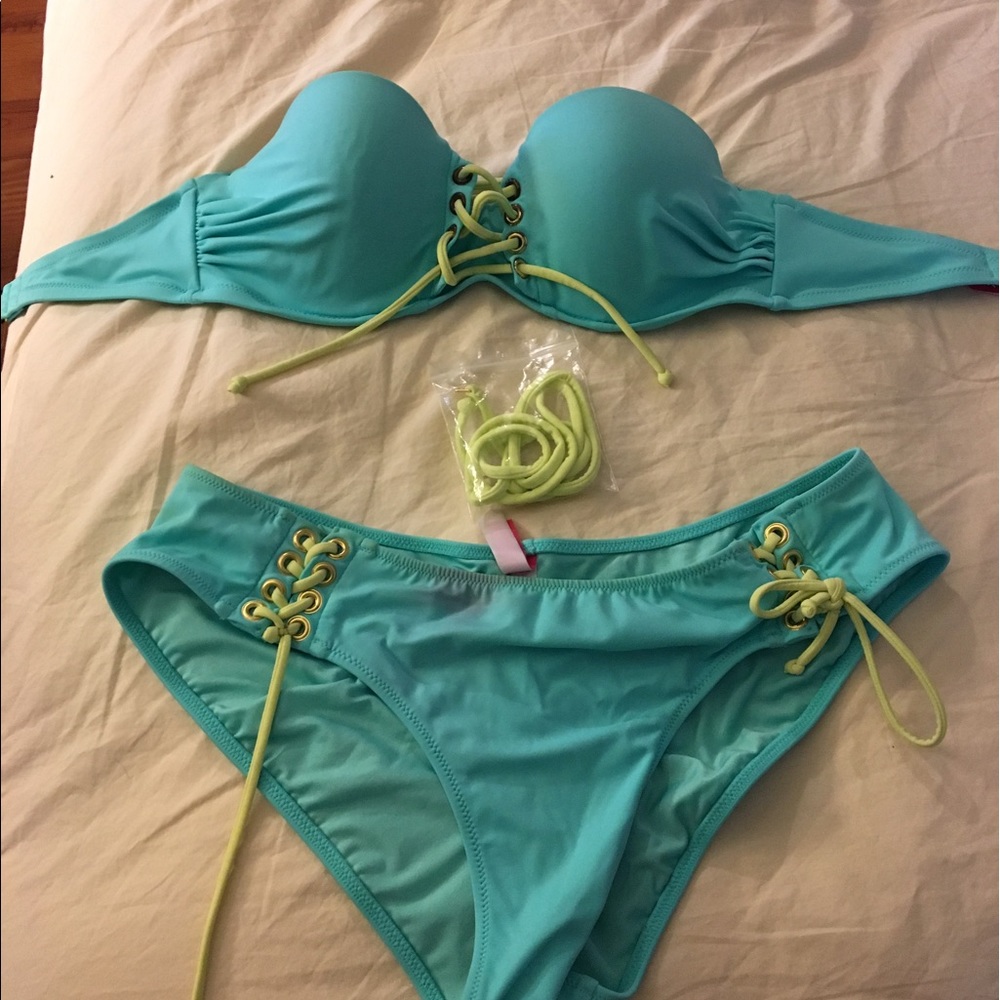 VS light blue 2 piece