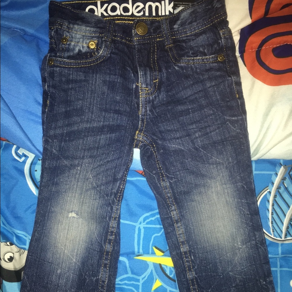 Akademiks pants