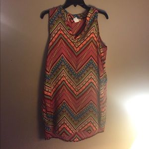 Women's sleeveless tunic