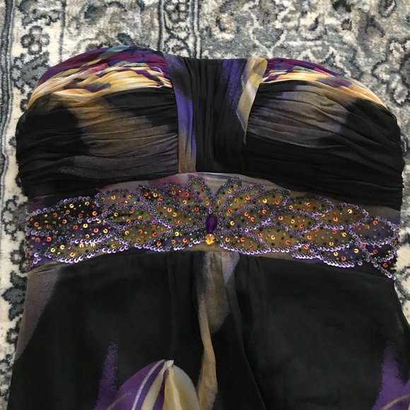 Wedding/Gala Gown with beading - Picture 2 of 5