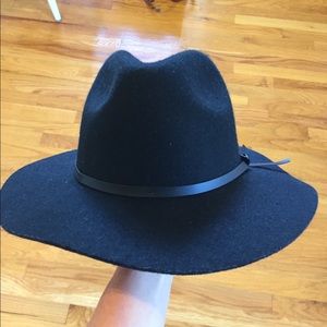 Black Felt Fedora