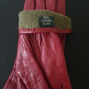 Real Leather woman Gloves, Dark Red color, new