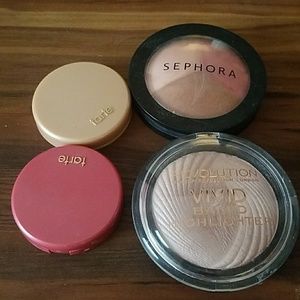 Highlight and blush bundle
