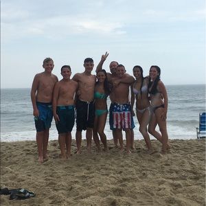 Meet your Posher, Devan