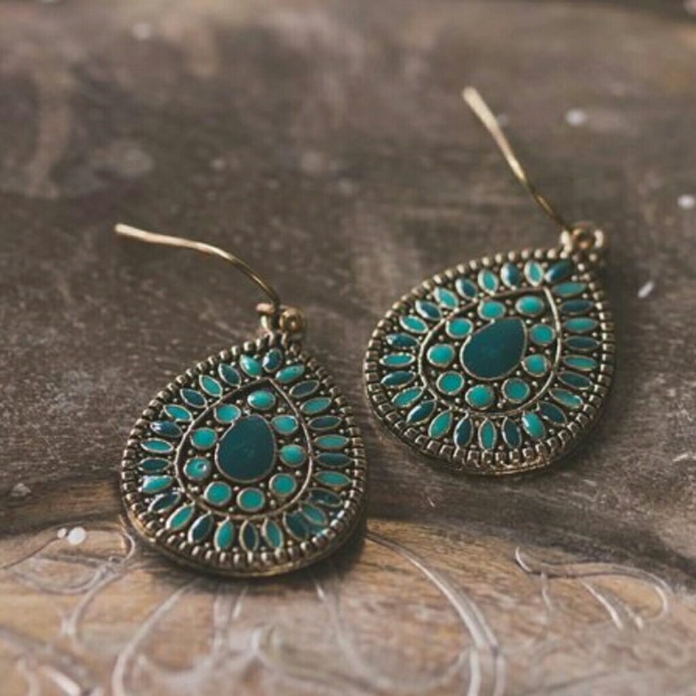 Earthbound Green Teardrop Earrings