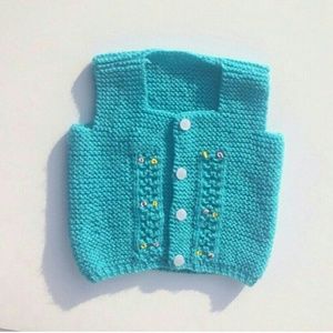 Baby girls handmade knit vest embroidery