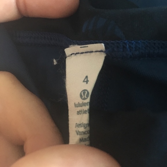 Lulu lemon pants - Picture 4 of 4