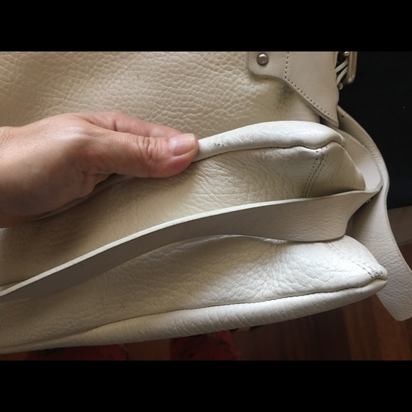 Gorgeous cream colored Kenneth Cole hobo. - Picture 3 of 5