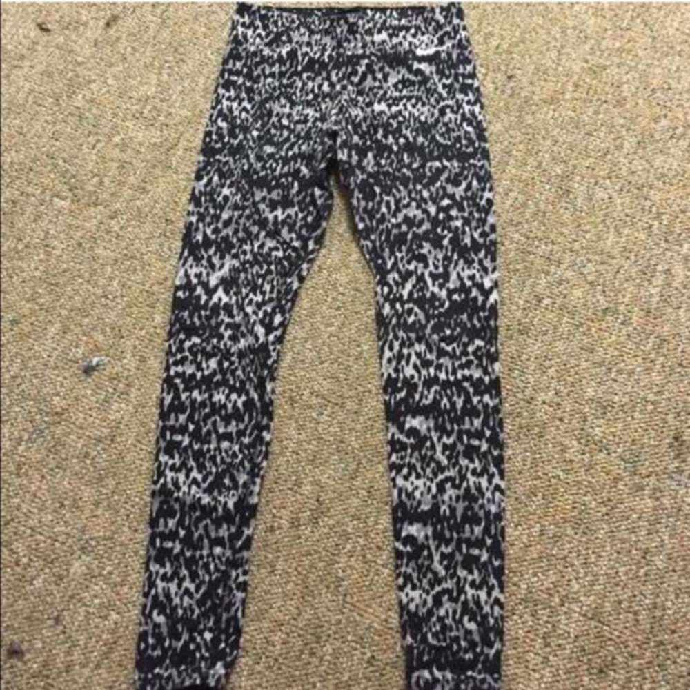 Nike cheetah print