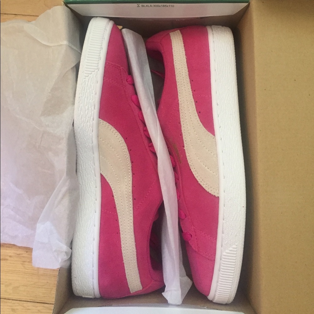 Brand New Puma tennis shoes