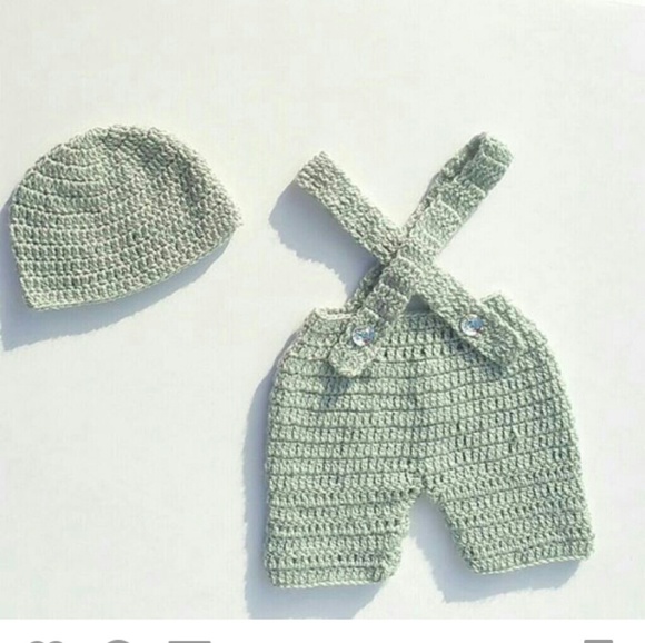 Baby boys handmade knit overalls with hat - Picture 1 of 1