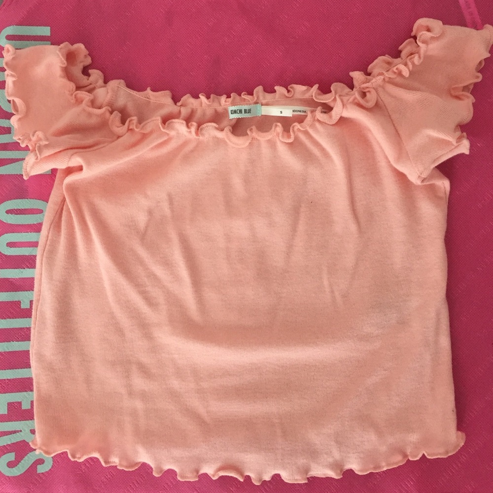 Kimchi Blue Lettuce Edge Top
