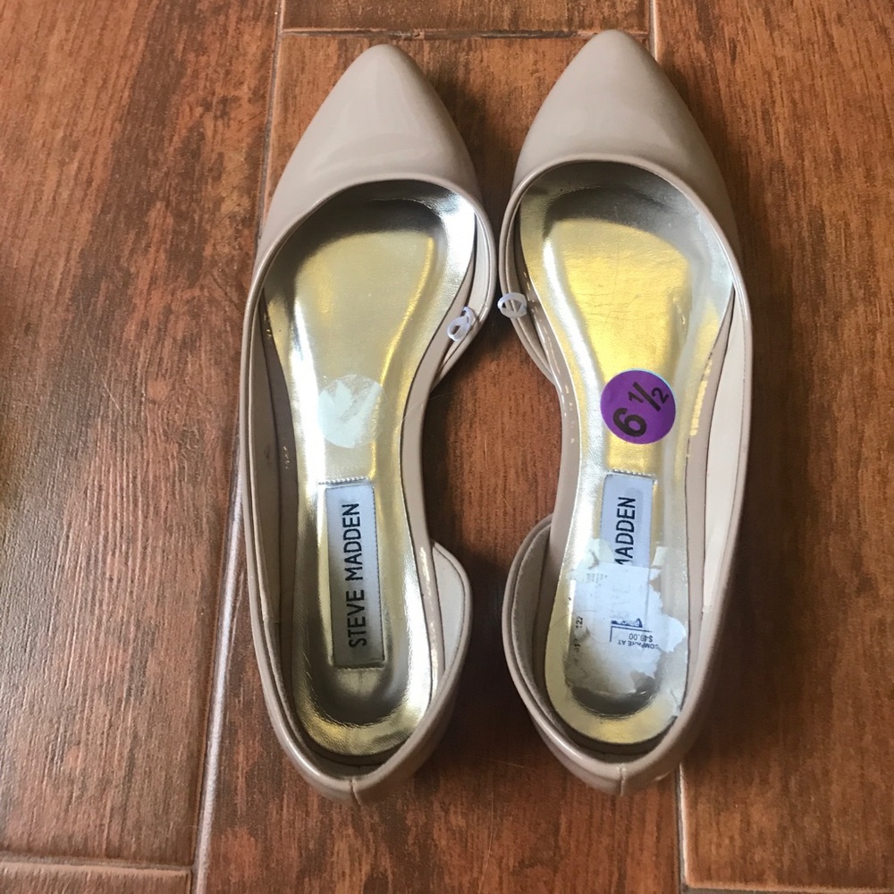 Steve Madden pointed flats