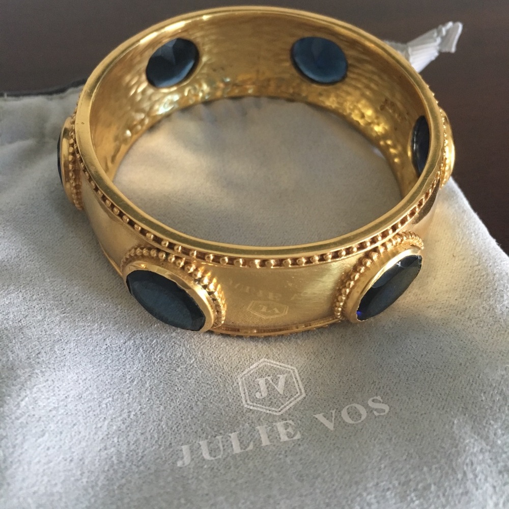 JULIE VOS FACETED BANGLE