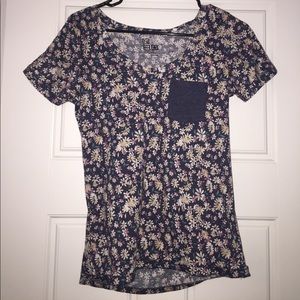 Nollie Flower Tee // Small