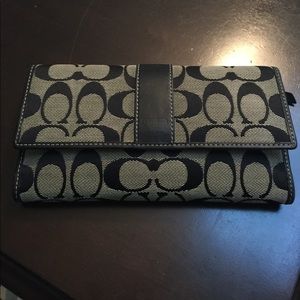 Coach wallet