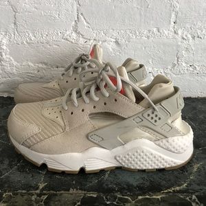 Nike Air Huarache Sneakers