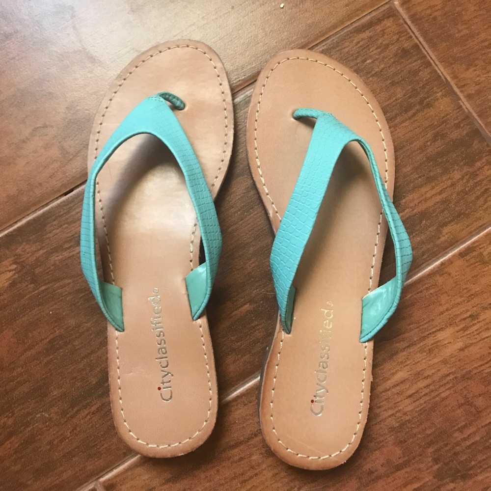 Flip flops