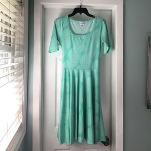 LuLaRoe Mint Green Leaf Pattern Nicole Dress, XS