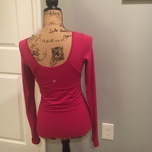 Lululemon: Top