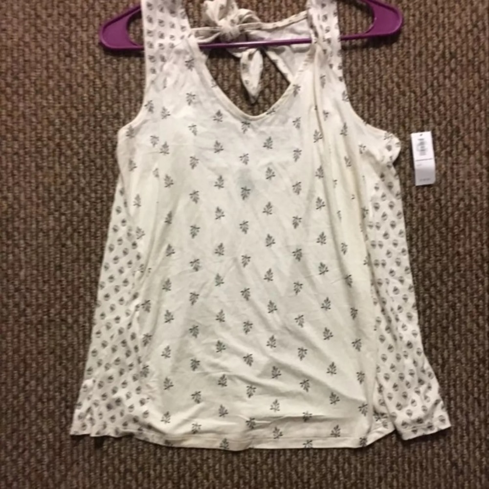 Shirt with a super cute bow!