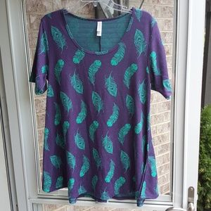 Lularoe perfect tee