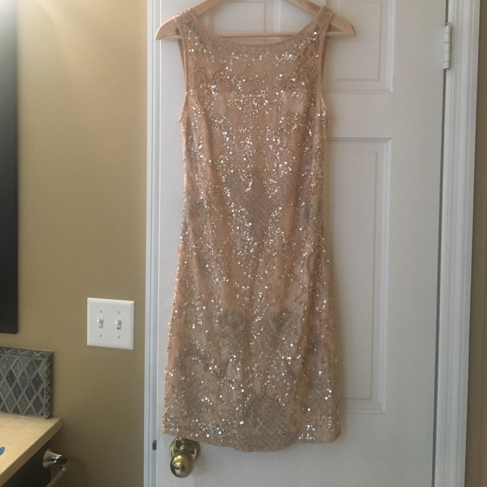 Dress - Picture 3 of 5