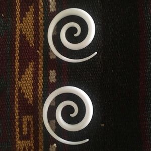 2g Spiral Gauges