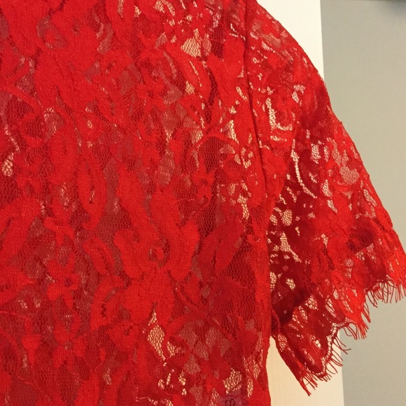 Red top - Picture 3 of 3