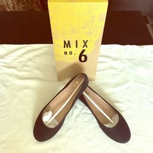 🔆NEW🔆DSW Mix No.6 Black Danzey Flats