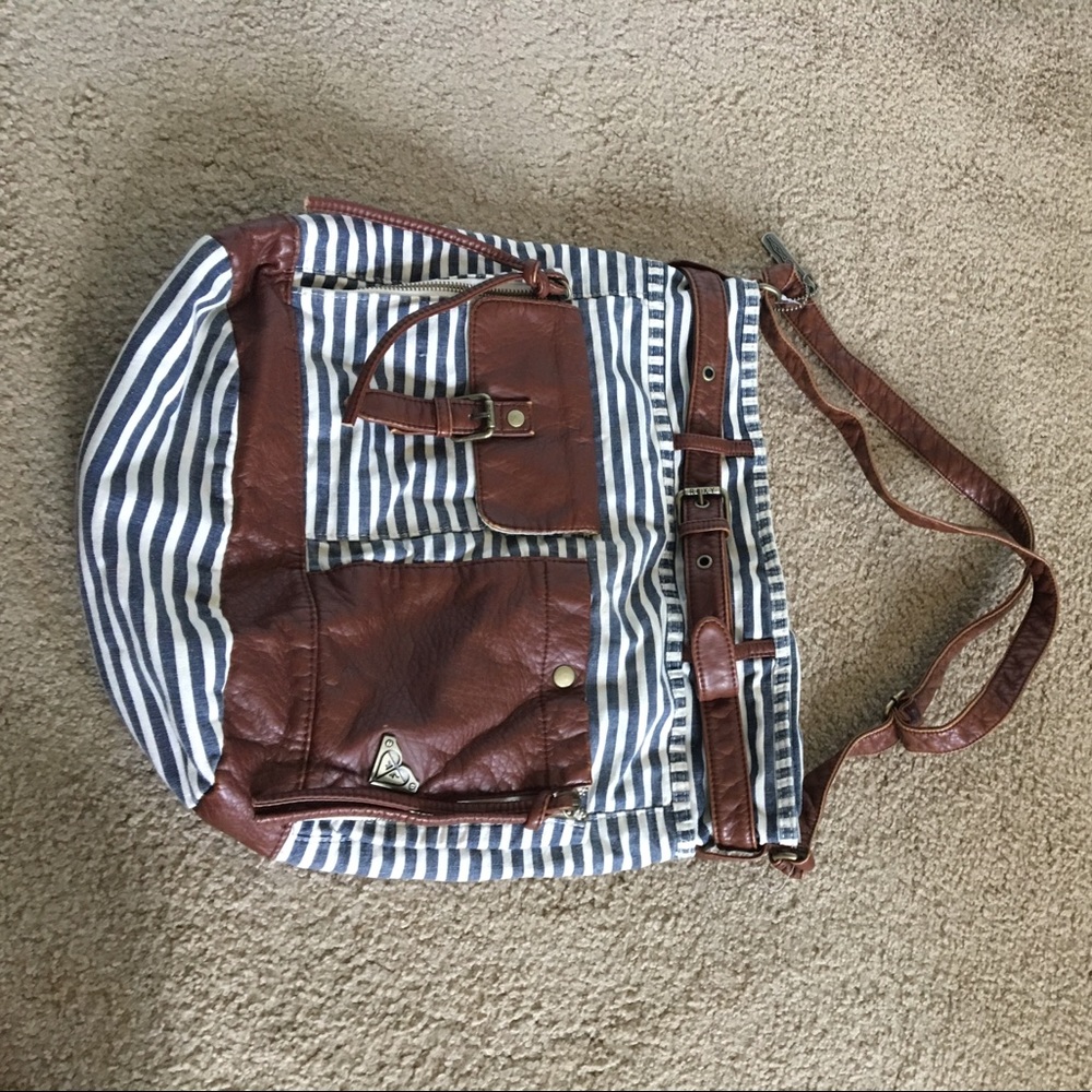 Spacey shoulder bag