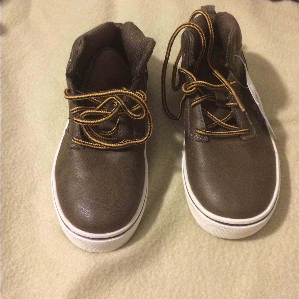Boy sneakers