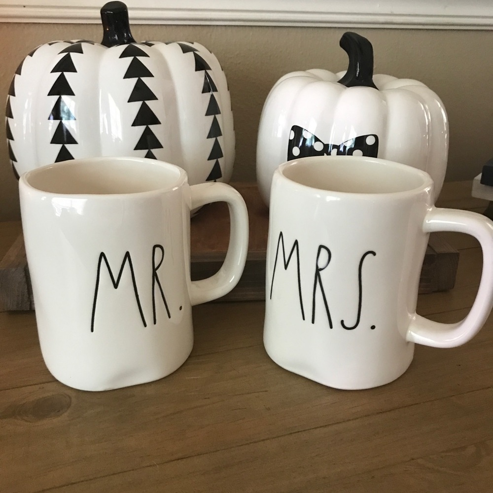 Rae Dunn / Mr. and Mrs. Set