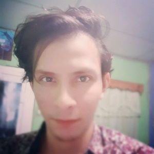 Meet your Posher, Marcos