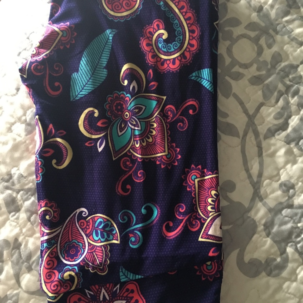 LULAROE TC LEGGINGS