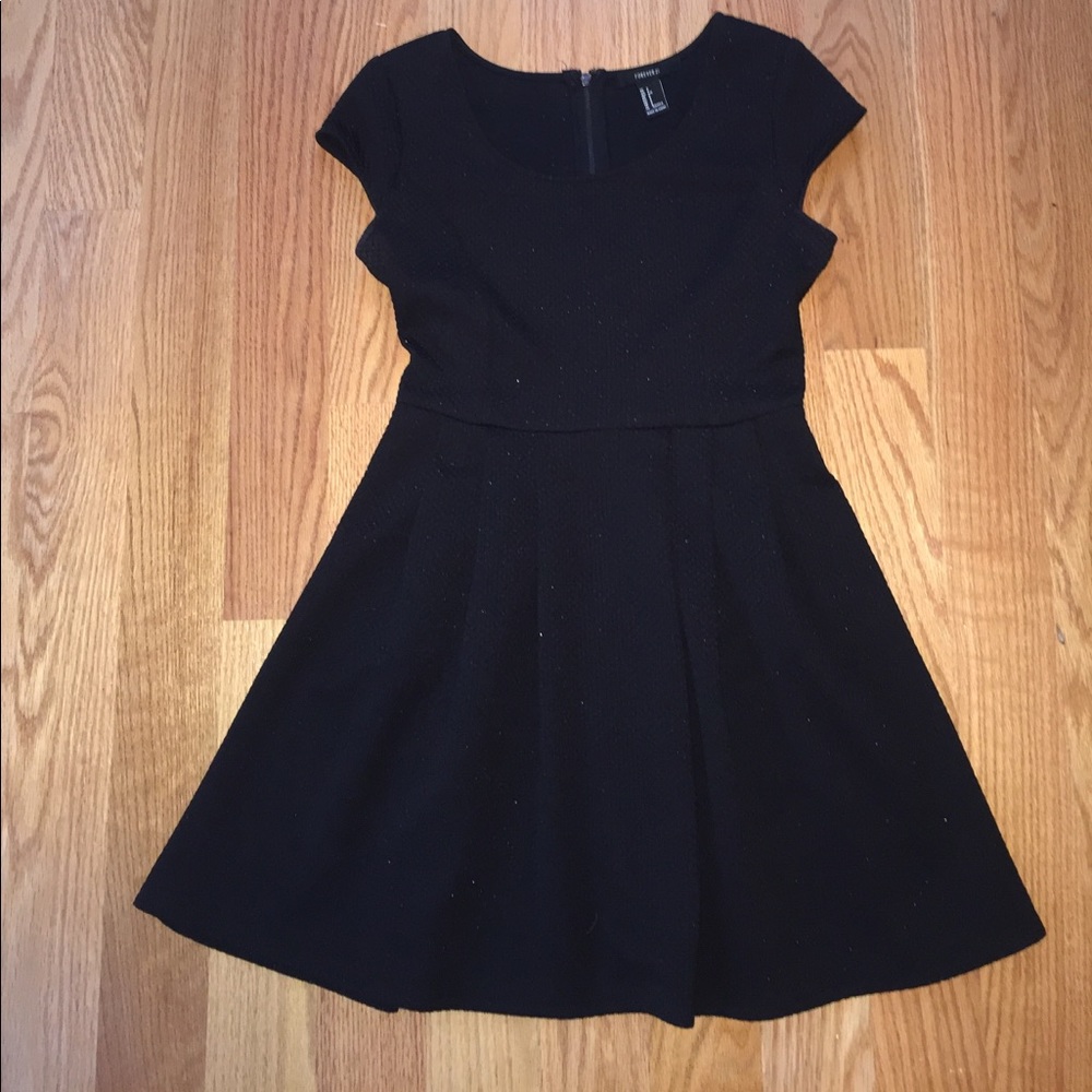 Black Forever 21 Fit and Flare // S