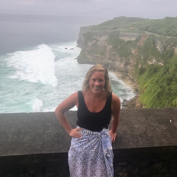 Meet your Posher, Erika - Picture 5 of 8