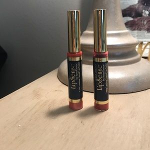 2 senegence lipsense