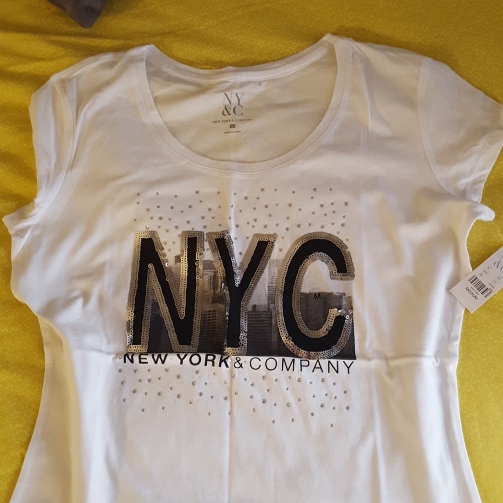 xxx SOLD xxx New York & Co Shirt