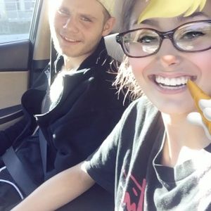 Meet your Posher, Traci