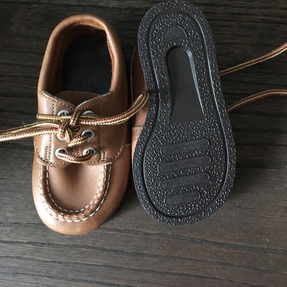 Size 3 Real Leather light brown baby dress shoes - Picture 3 of 4