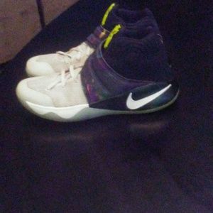 Meet your Posher, Gage