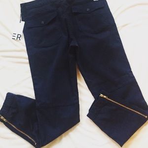 NWT MOTHER The Misfit Pop, Pop, Snap! Jeans (31)