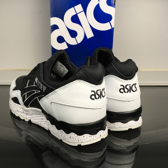 ASICS Black White Gel Lyte V Men's - Picture 4 of 5