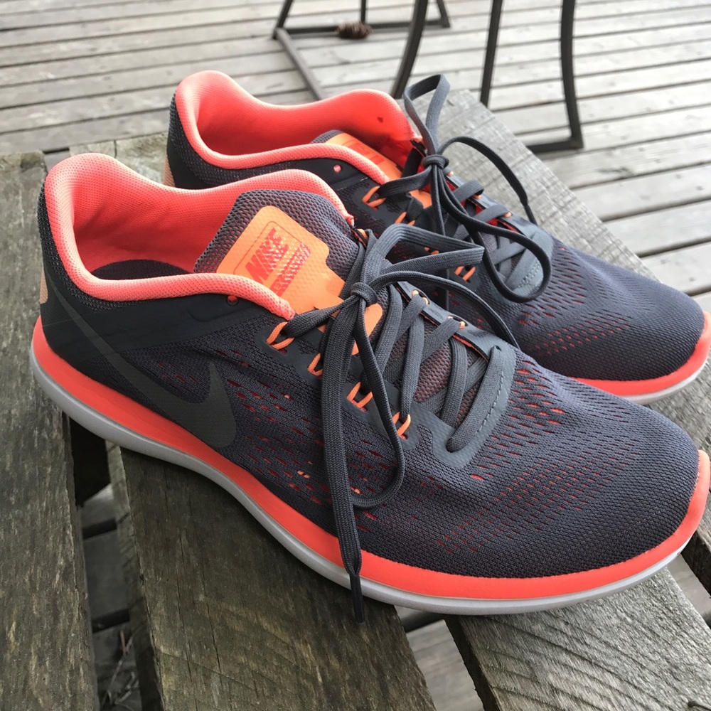 Women's Nike 2016 Flex Run