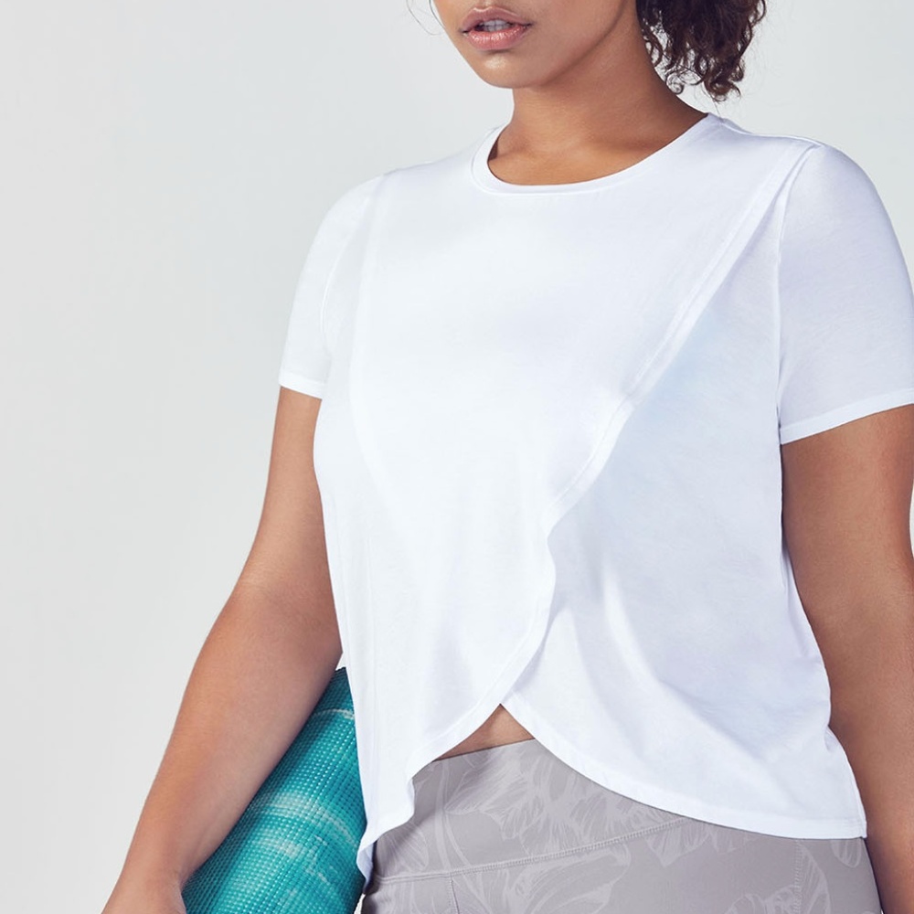 holiday sale! NWOT Veena Tee - draped overlay - Picture 3 of 7